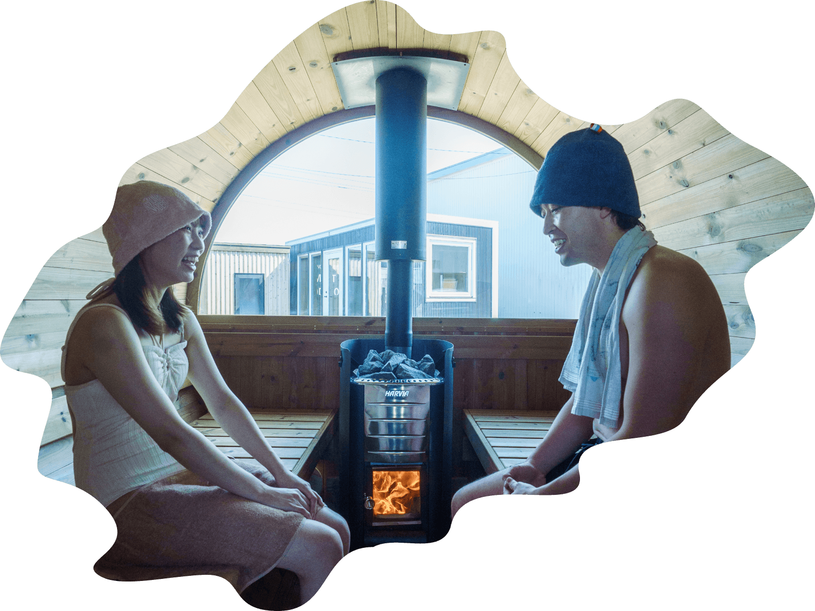 サウナに入る様子_写真